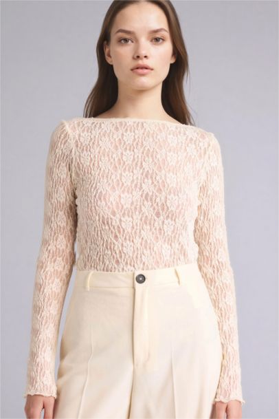 Slim Fit Boat Collar Long Sleeve Blouse