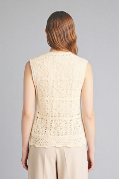 Regular Fit Crew Neck Knitwear Vest