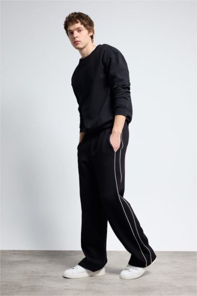 Wide Leg Sweatpants
