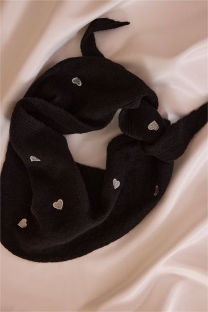 Woman Embroidered Bandana