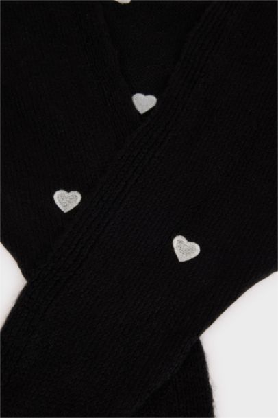 Woman Embroidered Bandana