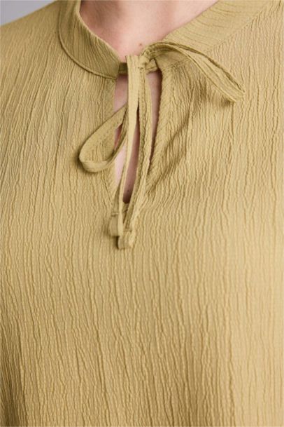 Regular Fit Crew Neck Long Sleeve Blouse