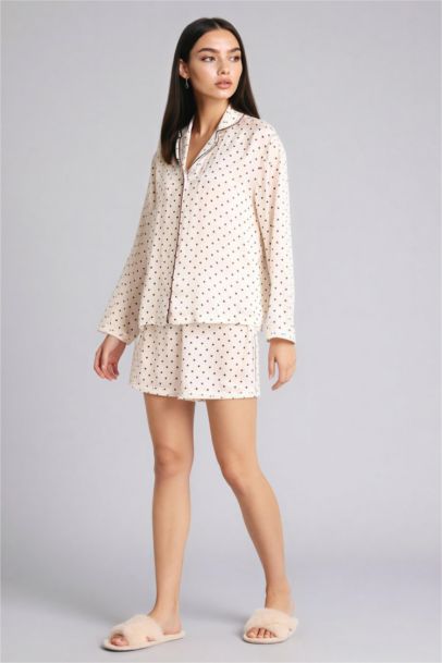 طقم ستان قصة عادية كم طويل - قطعتين