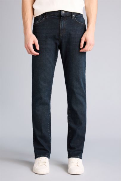 بنطرون جينز سيرجيو قصة عادية ملمس ناعم