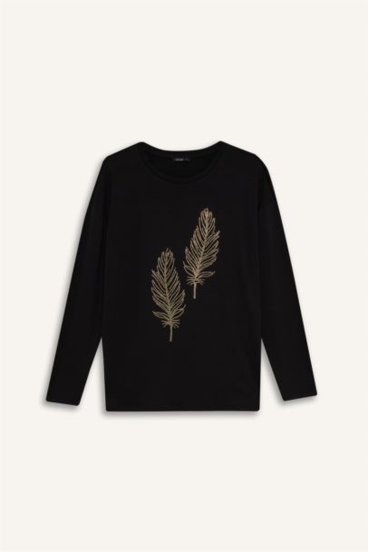 Woman Long Sleeve T-Shirt