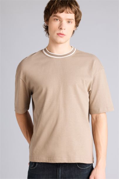 Man Short Sleeve T-Shirt