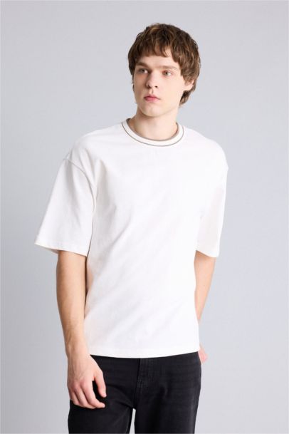 Man Short Sleeve T-Shirt