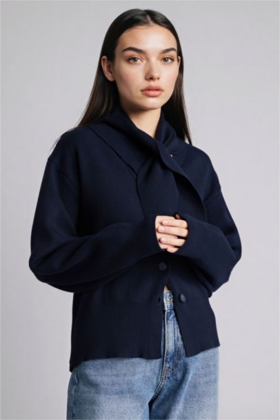 Regular Fıt V Yaka Triko Hırka