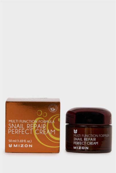 Mizon Snail Repair Perfect Cream Salyangoz Özlü Nemlendirici Yüz Kremi 50 ml