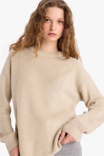 Pull basique en maille selanik à col rond Coupe régulière