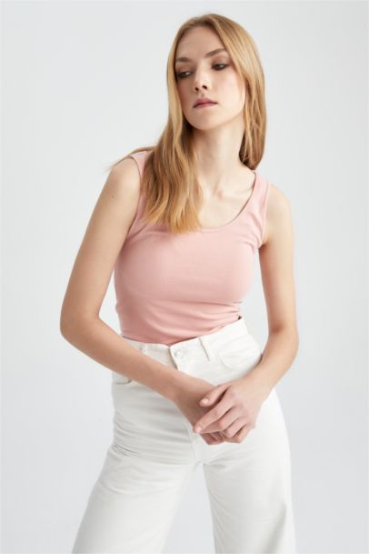 Slim Fit Crew Neck Singlet