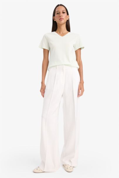 تيشيرت نص كم سامبل قطن سليم فيت برقبة V