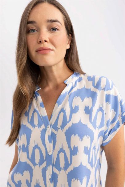 قميص قصة عادية بياخة مستديرة نص ردن