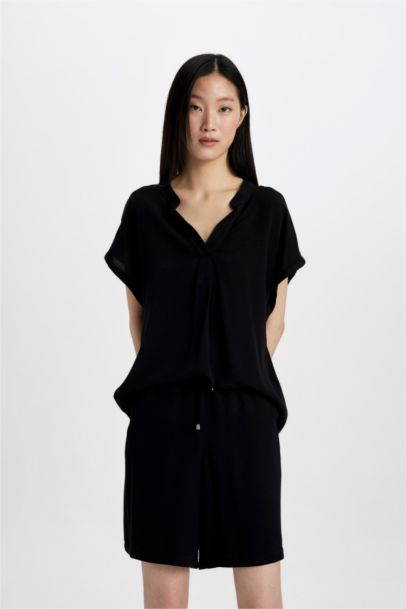 شورت قصير بالمندو بخصر عالي