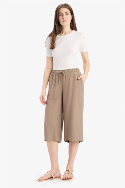 High Waist Crop Fit Belmando Capri