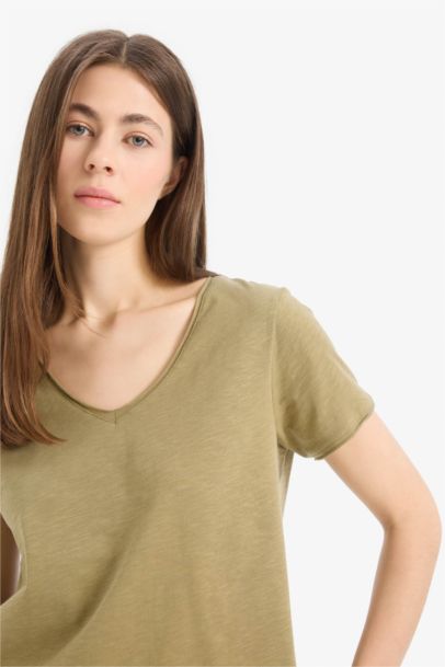 Regular Fit V Neck Basic Short Sleeve T-Shirt