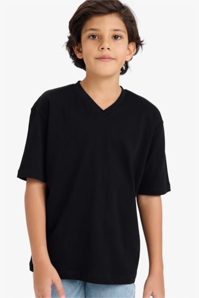 Regular Fıt V Yaka Kısa Kollu Tişört Erkek Çocuk