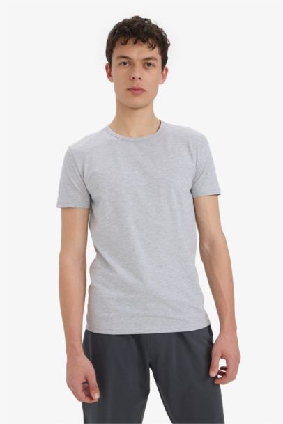 بلوزة سليم فيت بياخة مستديرة