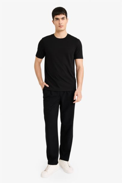 Облегающая футболка Slim Fit с круглым вырезом и коротким рукавом