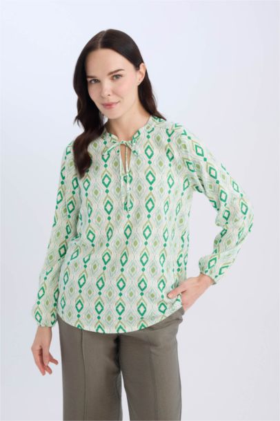 Regular Fit Crew Neck Printed Long Sleeve Blouse