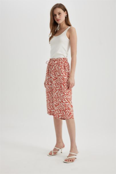 High Waist Crop Fit Viscose Capri