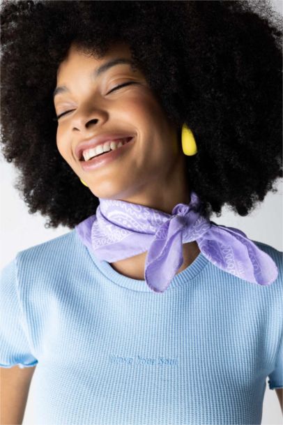 تيشيرت وافل برقبة مستديرة