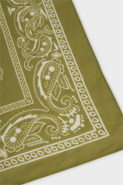 Kadın Desenli Pamuklu Bandana