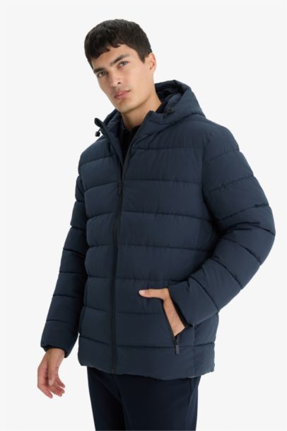 Su İtici Slim Fit Dar Kesim Astarlı Kapüşonlu Fermuarlı Cepli Dolgulu Mont