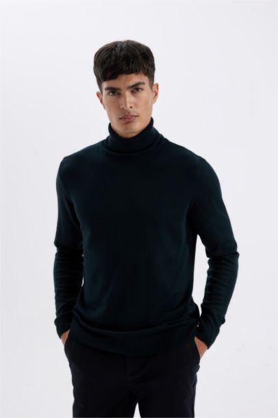 Slim Fit Dar Kesim Balıkçı Yaka Basic Düz Triko Kazak