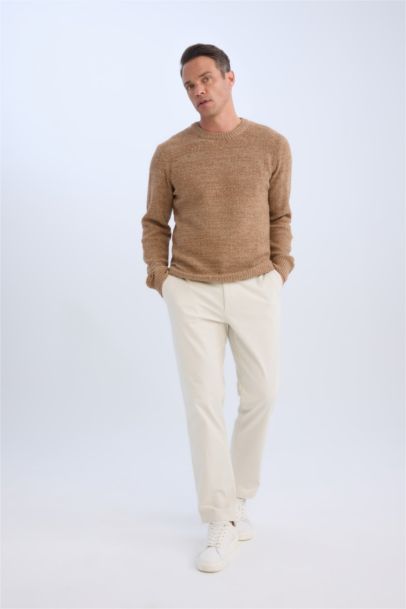 Standard Fit Crew Neck Textured Basic Knit Pullover