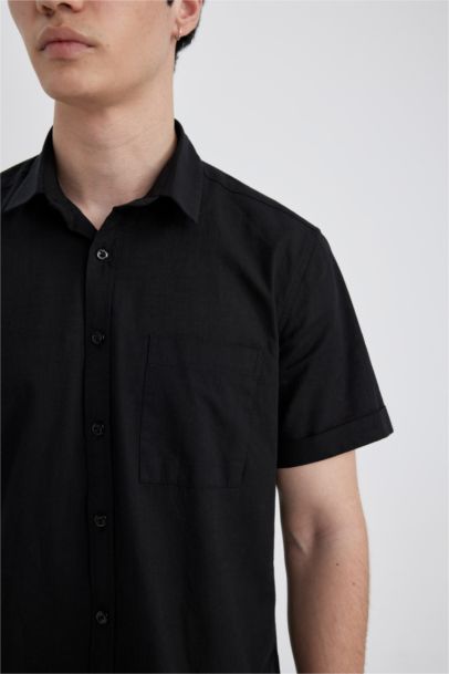 Slim Fit Short Sleeve Shirt