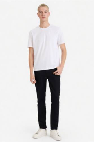 بنطرون جينز بيدرو سليم فيت وخصر عادي