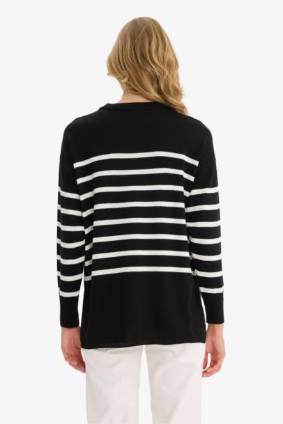 Relax Fit Crew Neck Striped Knit Tunic