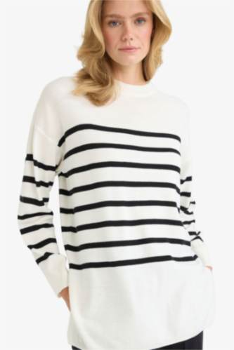 Relax Fit Crew Neck Striped Knit Tunic