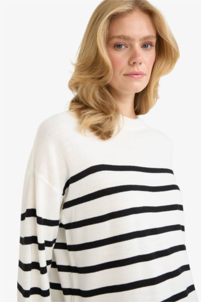 Relax Fit Crew Neck Striped Knit Tunic