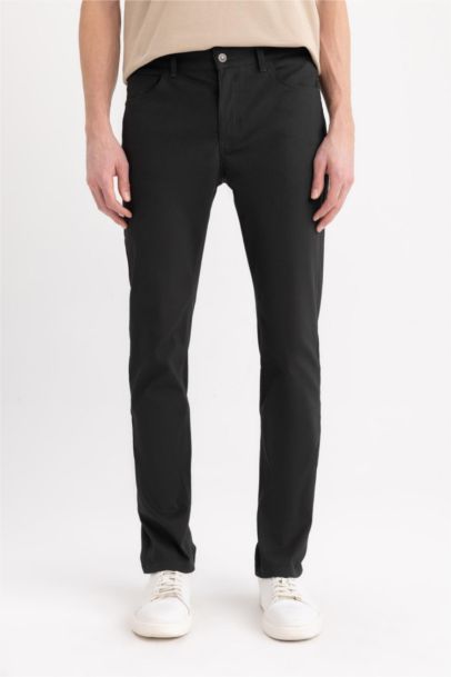 Slim Fit Super Skinny Hem Trousers