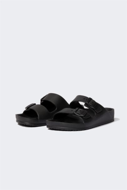 شبشب إيفا بكعب مسطح