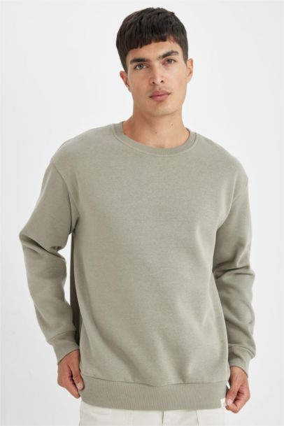 Oversize Fit Crew Neck Thick Basic Sweatshirt