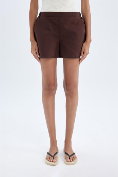 شورت بحر قصة عادية