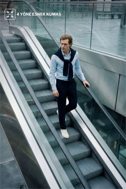 Tailored Fit Straight Leg Trousers