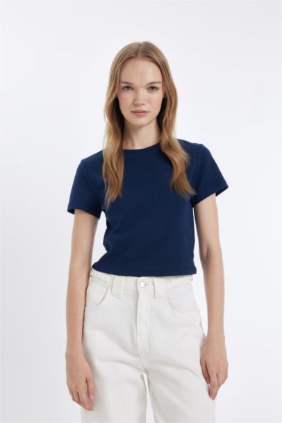 تيشيرت سامبل نص كم مضلع سليم فيت