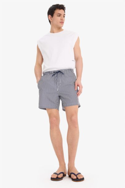 Полосатые плавательные шорты с сетчатой подкладкой