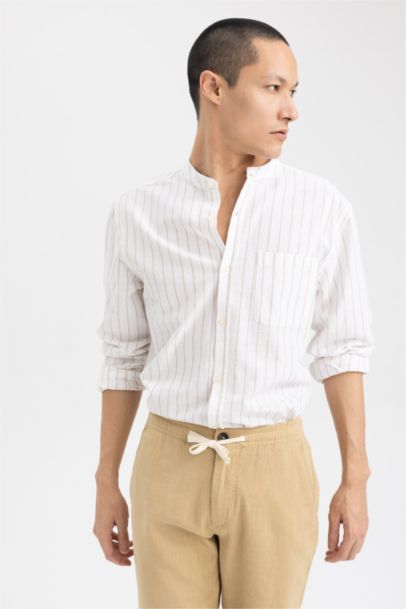 Chemise À Manches Longues Et Col Montant De Coupe Moderne