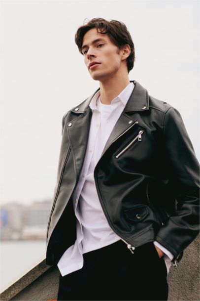 Куртка из искусственной кожи приталенного кроя для мужчин