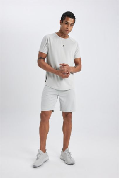 DeFactoFit Slim Fit Dar Kesim Sporcu Standart Paça Şort