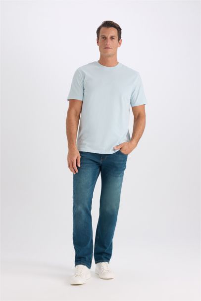 New Regular Fit Crew Neck Basic T-Shirt