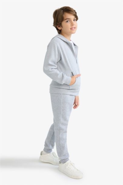Boy Regular Fit Elastic Waist Sweatpants