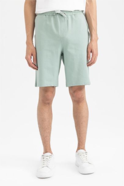 شورت قصة عادية برباط