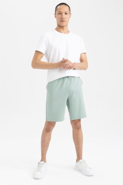 شورت قصة عادية برباط