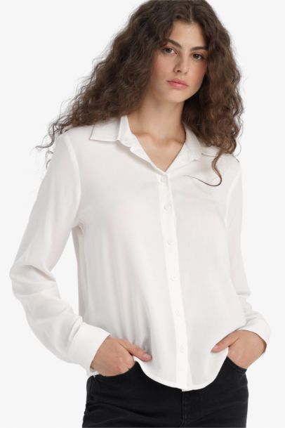 قميص ردن طويل قصة عادية